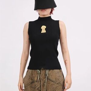 Elegant Ribbed Tank Tops for Women Mock Neck Sleeveless Knit Tank Top with Gold